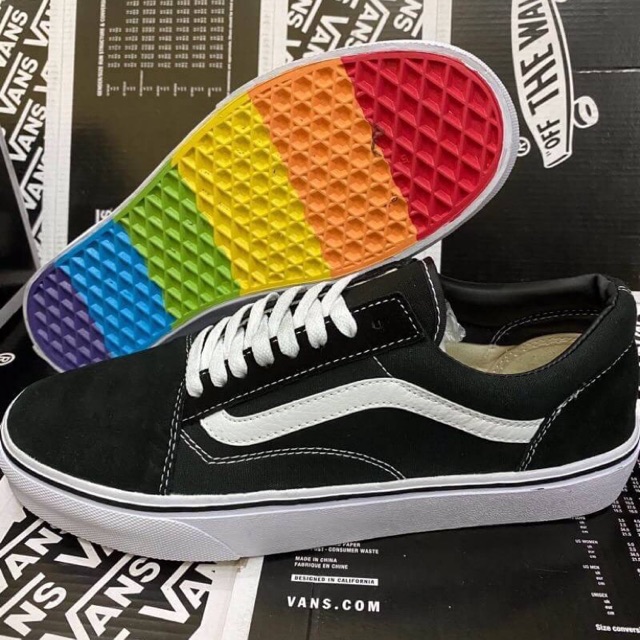 Vans old hotsell skool black rainbow