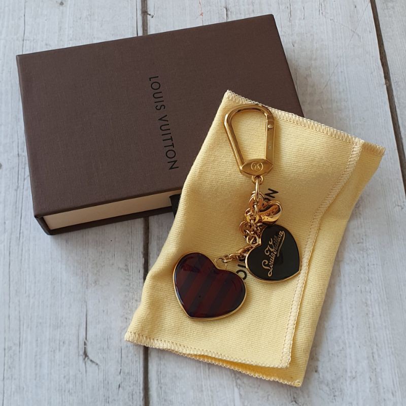 Louis Vuitton Pomme D'Amour Rayures Coeur Heart Bag Charm / Key Chain Louis  Vuitton