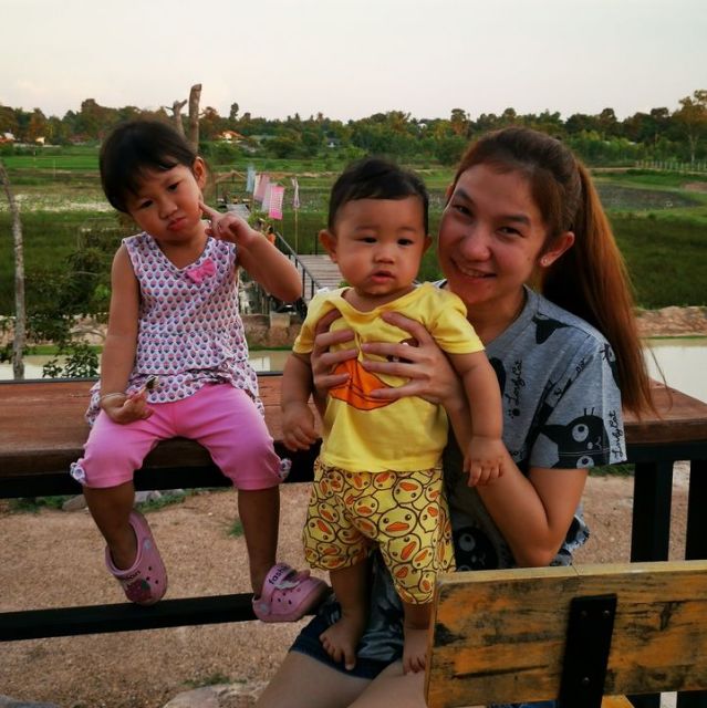 Double AA, ร้านค้าออนไลน์ Shopee Thailand