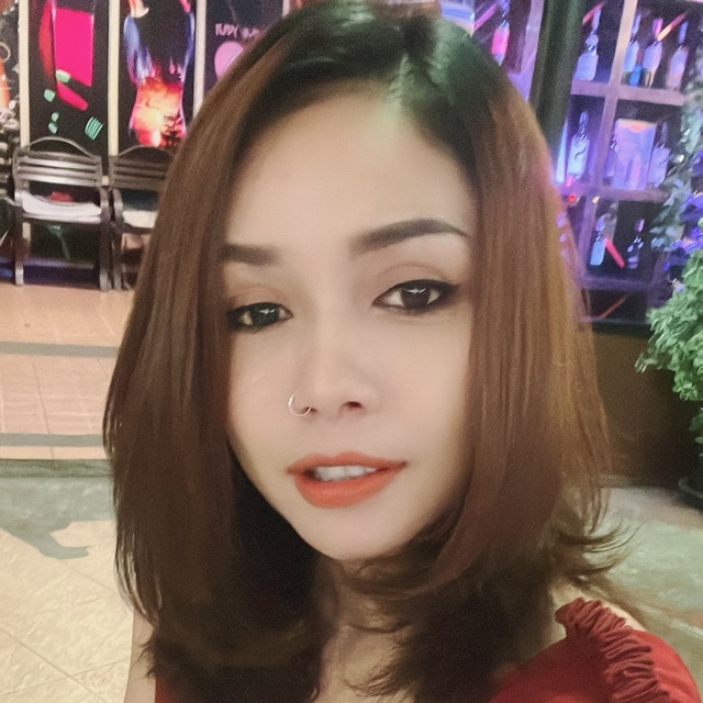 Yanin🥰, ร้านค้าออนไลน์ | Shopee Thailand