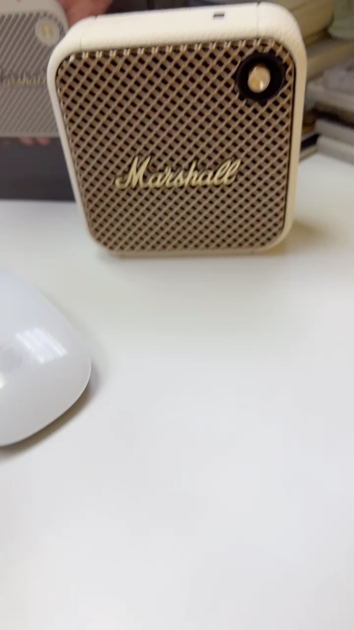 reviewMarshall Willen Portable SpeakerBeautiful classic compact easy to carry up to 15 hoursGenuine products comment 0