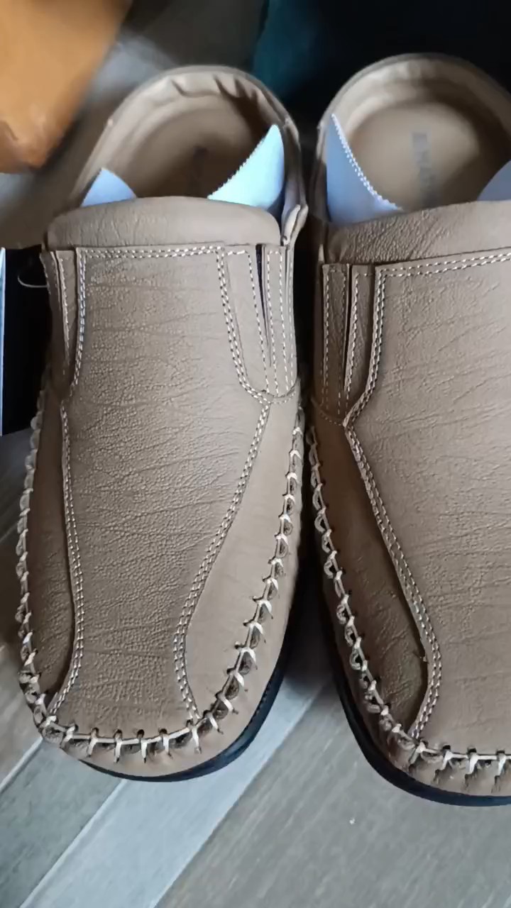 reviewMATINO SHOES รองเท้าชายเปิดส้นหนังแท้ รุ่น MC S 1501BLACK BROWN TORO comment 0