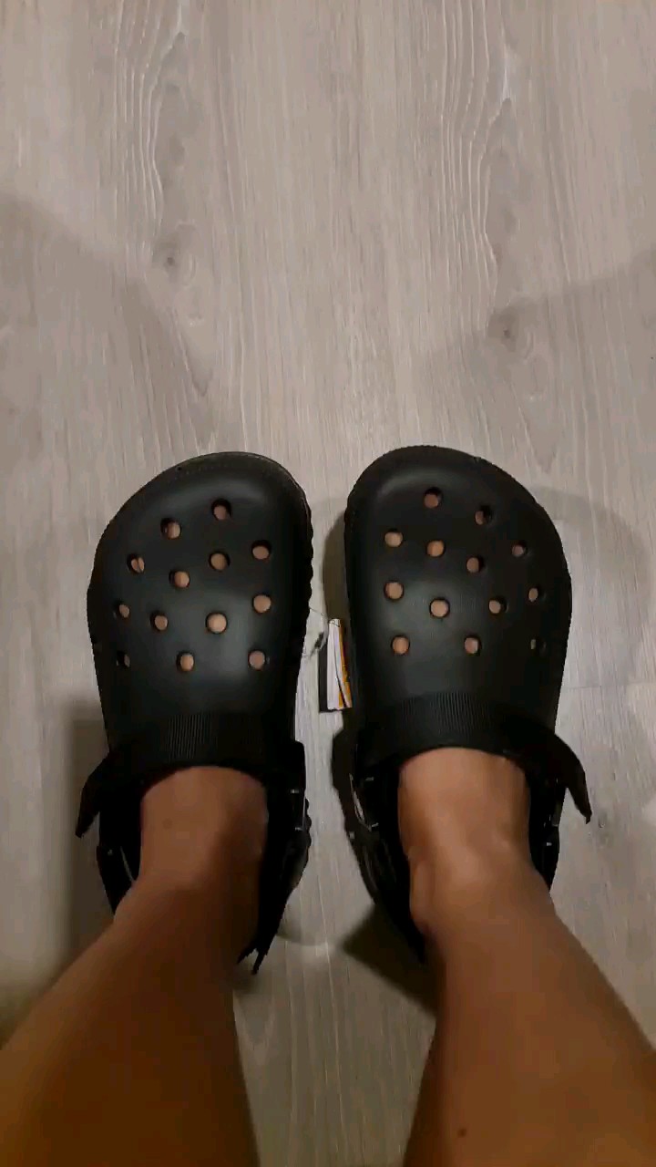 reviewCROCS Classic Hiker Clog รองเท้าลำลองผู้ใหญ่ รองเท้าผู้ใหญ่ รองเท้าหัวโต รองเท้า comment 0