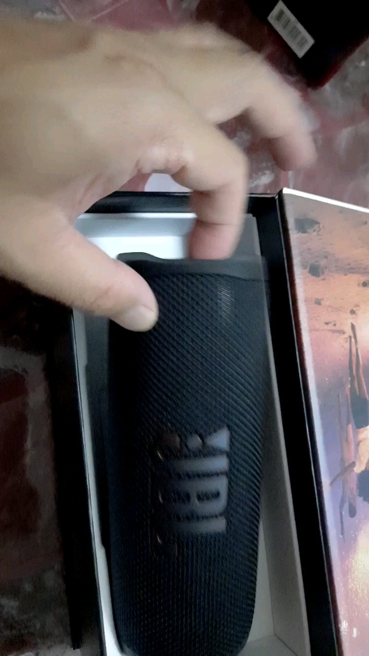 reviewJBL Flip 6 ลำโพงบลูทูธ comment 0
