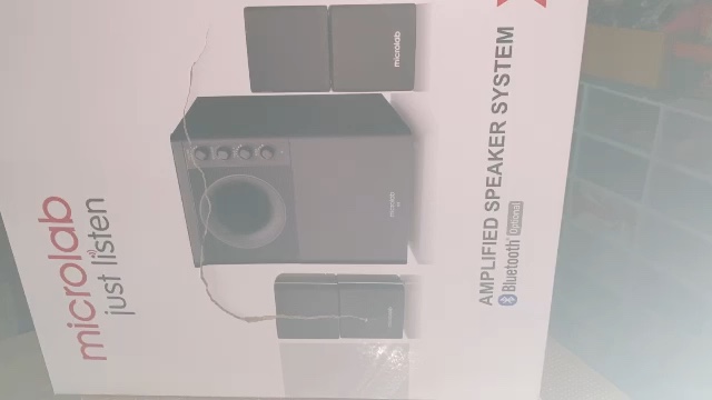 reviewร้านแนะนำลำโพง microlab x2 2 1BIuetooh 25 wattมาพร้อมกับซับวูฟเฟอร์และลำโพง 2 ตัว ของแท้ประกันศุนย์ไทย 1ปี comment 0