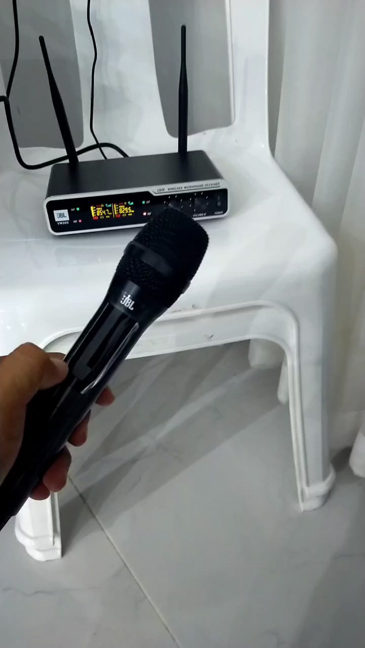 reviewไมค์ลอย JBLแท้VM300 wireless microphone ไมค์ลอยไร้สาย ไมค์ร้องเพลง ไมค์คาราโอเกะ ไมค์ลอยเสียงดี ไมโครโฟนไร้สาย comment 0