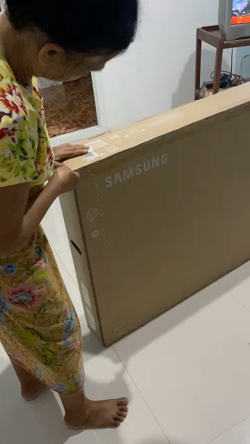 reviewSAMSUNG 554K UHDUA55AU7000KXXT comment 0