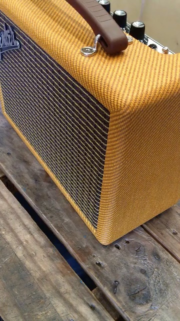 review โค้ดลดเพิ่ม 50FENDER ลำโพง INDIO 2 Bluetooth Speaker2 สี comment 0