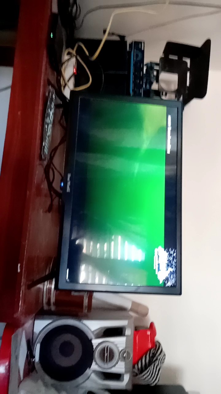 reviewStarWorld LED Analog TV 2424  comment 0