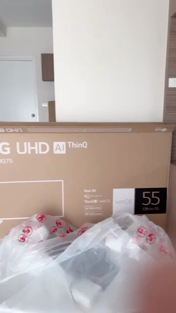 reviewLG แอลจี สมาร์ททีวี UHD 4K 55นิ้ว รุ่น 55UQ7500PSF ATM สีดำ LTFBD4 คืน 13max 550 Coins  comment 0
