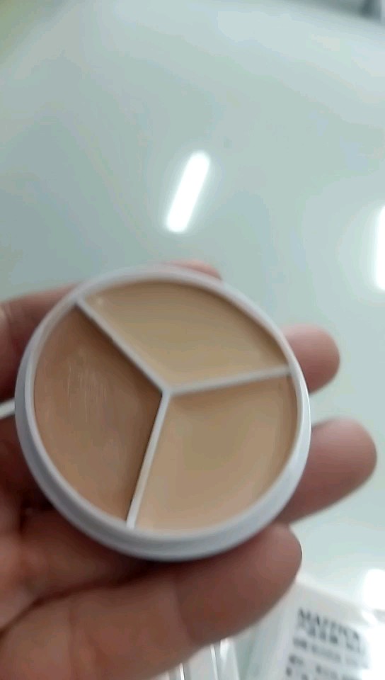 reviewร้านแนะนำพาเลตต์คอนซีลเลอร์ 3 สี คอนทัวร์ คอนทัวร์หน้า ปกปิดรอยคล้ําใต้ตา comment 0