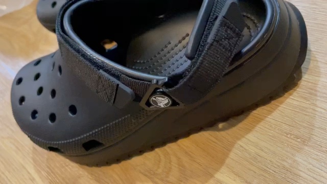 reviewCROCS Classic Hiker Clog รองเท้าลำลองผู้ใหญ่ รองเท้าผู้ใหญ่ รองเท้าหัวโต รองเท้า comment 0