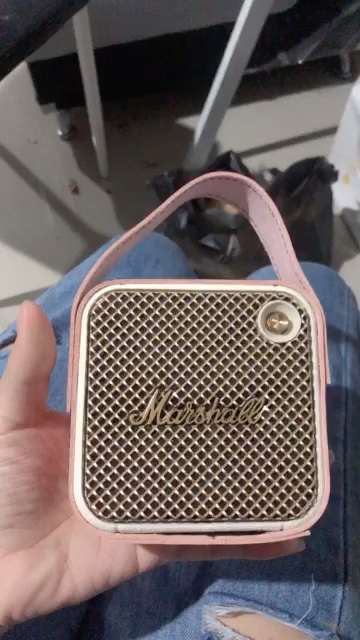 reviewMarshall Willen Portable SpeakerBeautiful classic compact easy to carry up to 15 hoursGenuine products comment 0