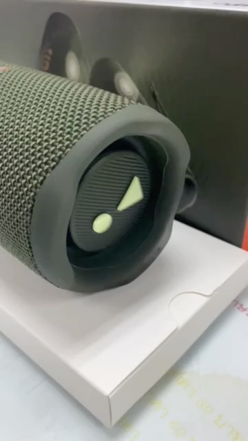 reviewJBL Flip 6 ลำโพงพกพา ทนน้ำระดับ IP67 comment 0