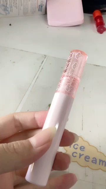 reviewลิปหมี ลิปกลอส ฉ่ำวาว ติดทนนาน กันน้ำ ลิปสติก Cappuvini Bear gloss Lip comment 0