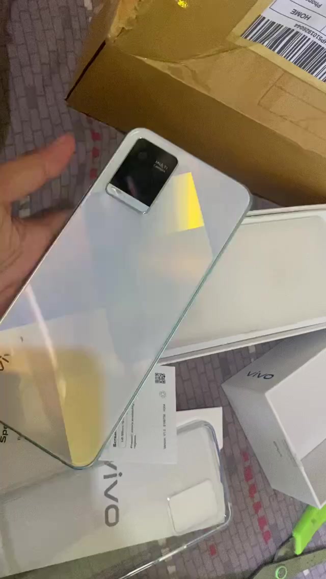 reviewร้านแนะนำVivo Y21  4/64GB เครื่องศูนย์ไทย comment 0