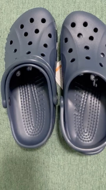 reviewCROCS Baya Clog รองเท้าลำลองสำหรับผู้ใหญ่ comment 0