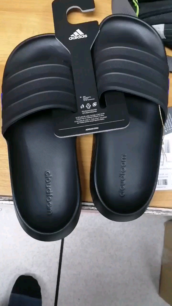 reviewAdidas Collection อาดิดาส รองเท้าแตะ รองเท้าแบบสวม CV Racer TR Slide G58170GZ1177 1400  comment 0