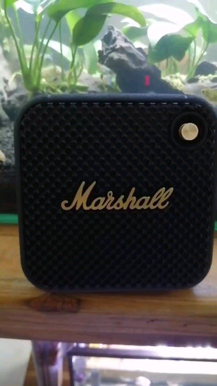 reviewMarshall Willen Portable SpeakerBeautiful classic compact easy to carry up to 15 hoursGenuine products comment 0