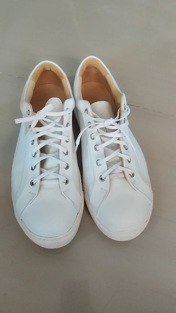 reviewMoonlife Life sneaker IIwhite รองเท้าหนังวัวแท้ รองเท้าสนีกเกอร์ comment 0