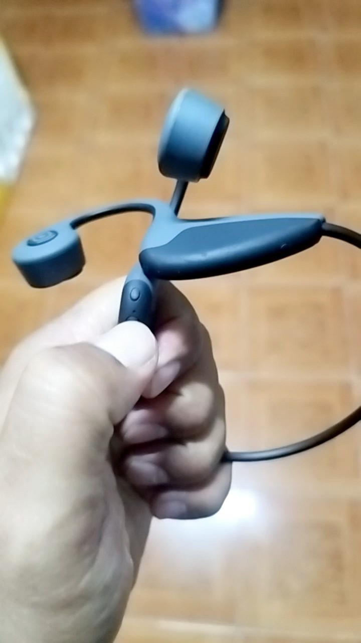 reviewPhilips ของแท้ 100 หูฟัง หูฟังบลูทูธ หูฟังการนำกระดูก หูฟังพร้อมไมค์ เสียงสเตอริโอเบสหนัก หูฟังแบบสปอร์ต comment 0