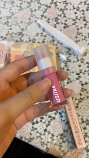 reviewร้านแนะนำ✨พร้อมส่ง พร้อมส่ง จัดส่งฟรี ✨Uslike บลัชออนเนื้อครีม กํามะหยี่ นุ่ม เรียบเนียน ใส ติดทนนาน 3 สี comment 0