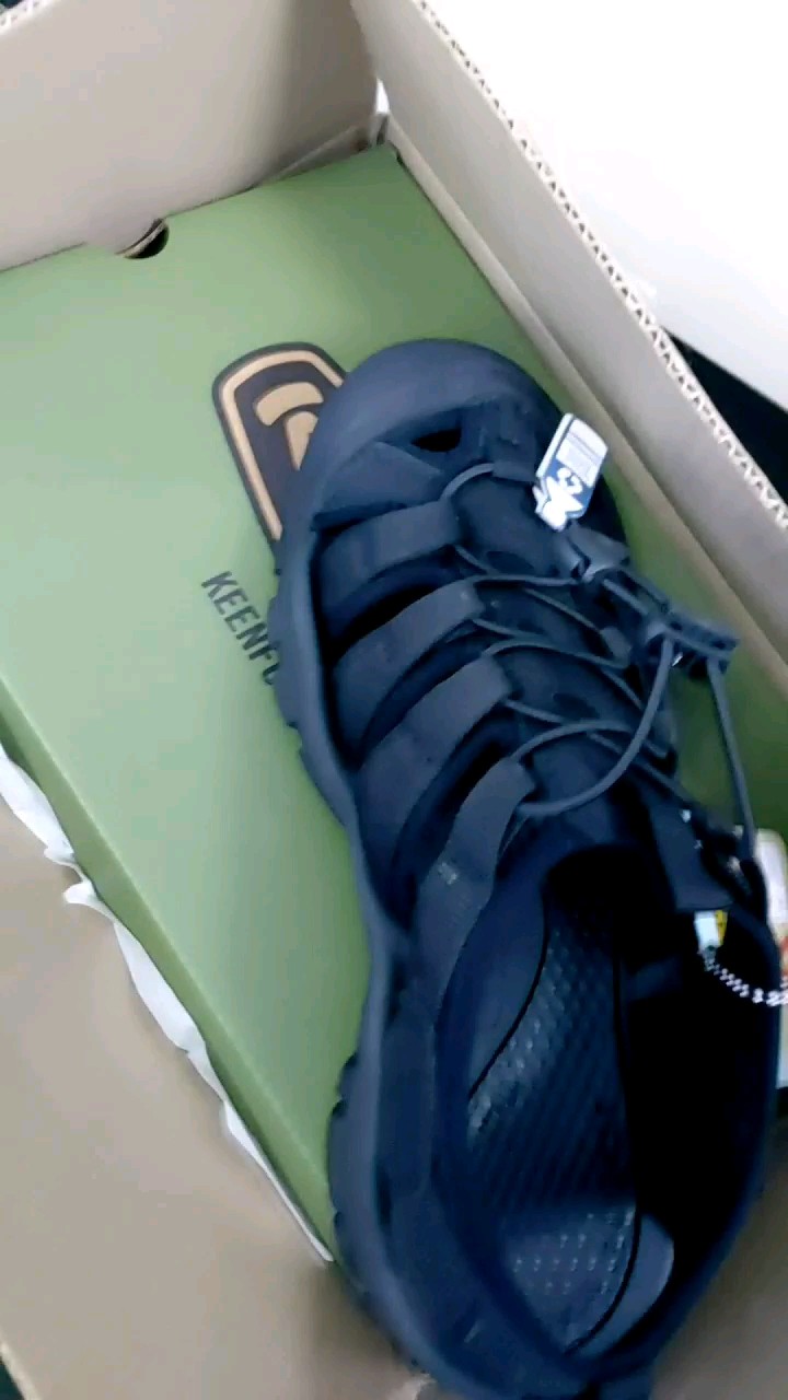 reviewมาเเลวจ้าkeenรุ่นใหม่พร้อมส่งคะ comment 0
