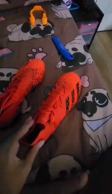 reviewร้านแนะนำ ทักแชทรับโค้ด สตั๊ด Adidas Predator Freak 1 FG FY6256FY6257 สินค้าลิขสิทธิ์แท้ Adidas comment 0