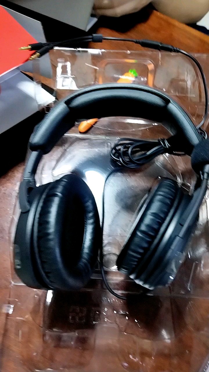 review 519T1AA New Product HyperX Cloud Stinger 2Greatness Refined Lightweight over ear headset with mict comment 0