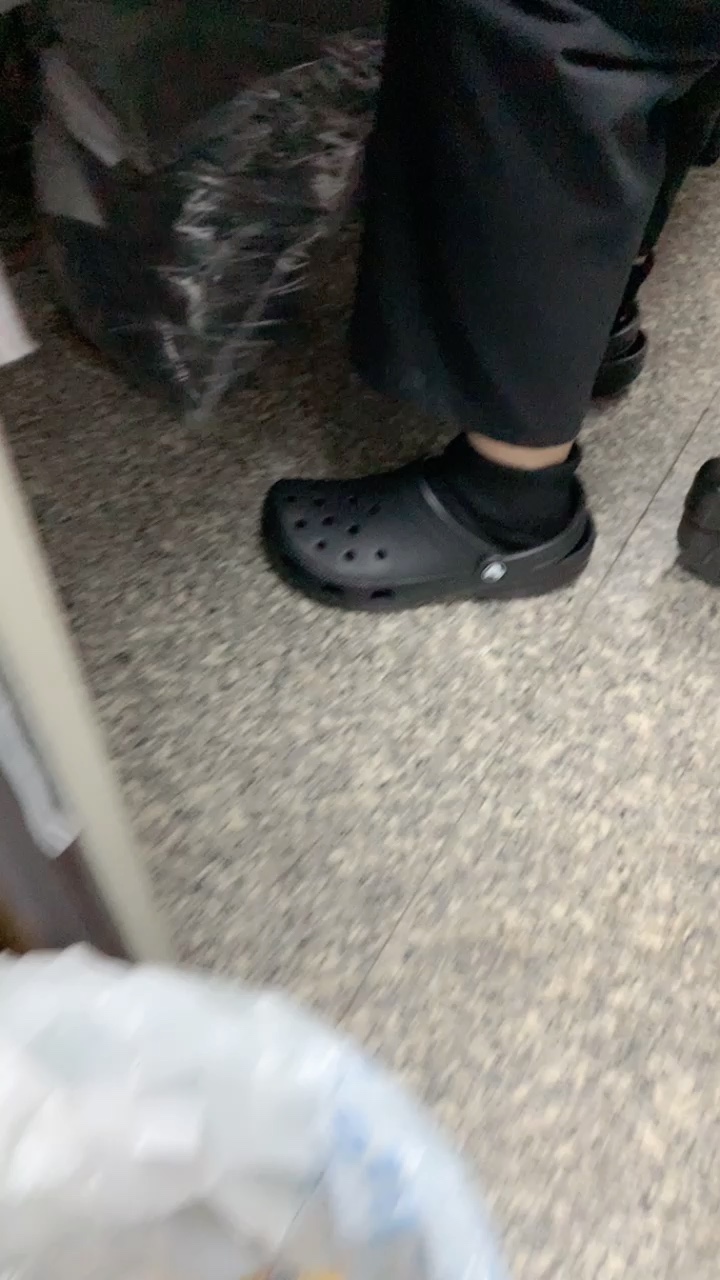 reviewCROCS Classic Clog รองเท้าลำลองผู้ใหญ่ comment 0
