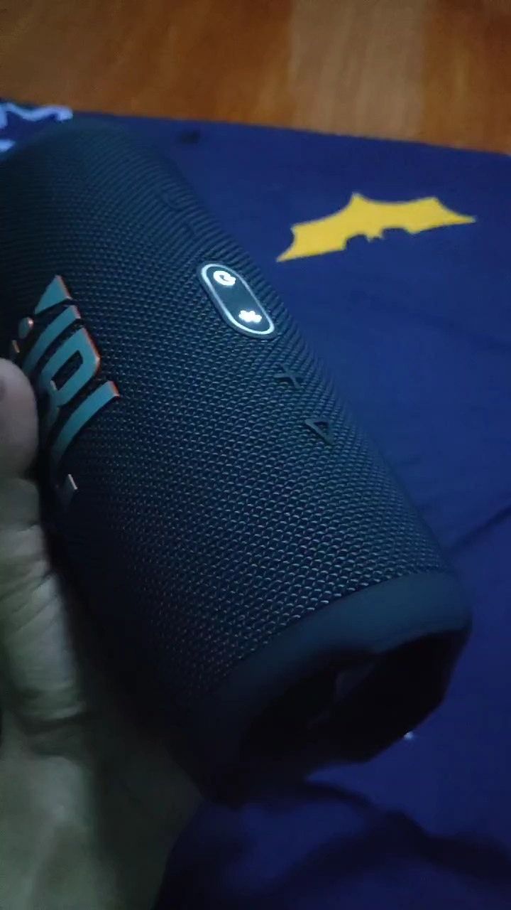 reviewลำโพงบลูทูธ JBL รุ่น Charge 5 มี 3สี สีดำ สีเทา สีฟ้า by Singer comment 0