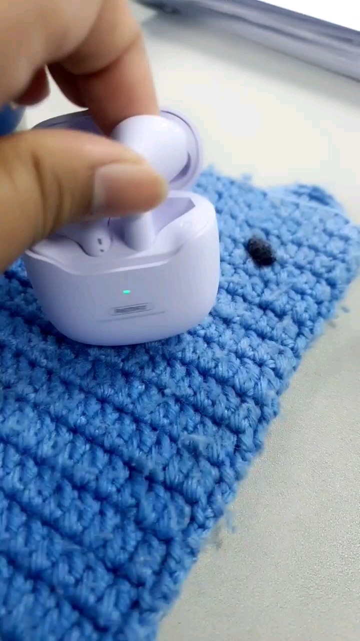 reviewRemax TWS 19 หูฟังบลูทูธ Bluetooth 5 3 หูฟังสเตอริโอในหูแบบครึ่งตัวหูฟังไร้สาย Bluetooth Gaming หูฟังพร้อมกล่องชาร์จ comment 0