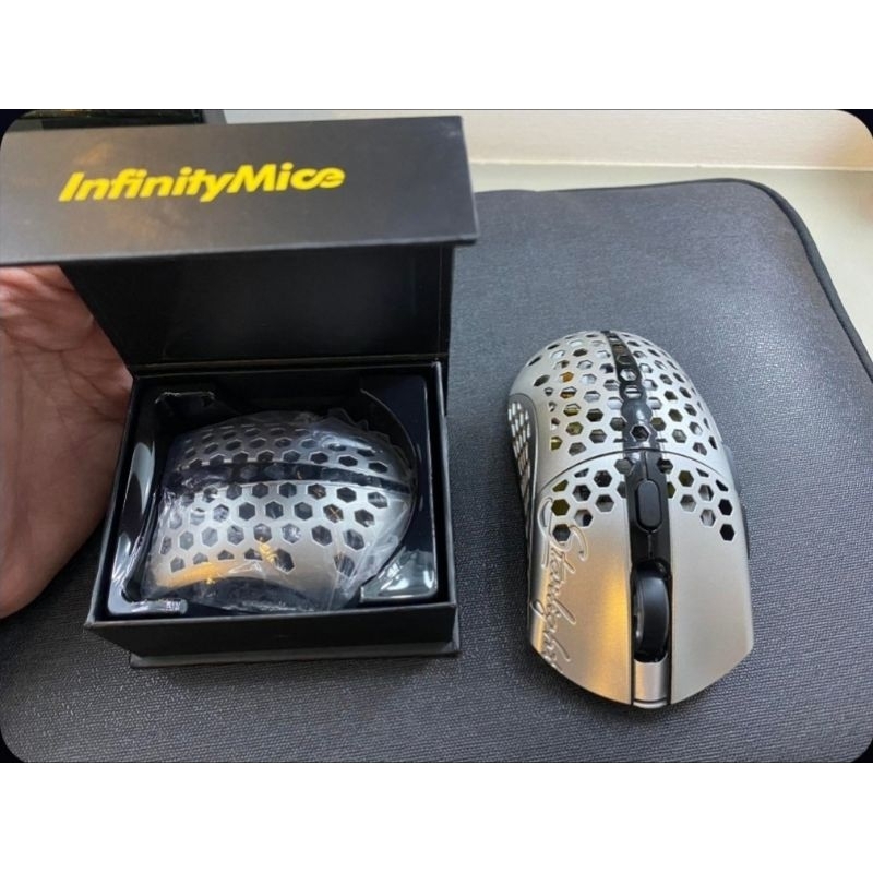 พร้อมส่ง*Finalmouse Starlight Pro TenZ M with hump | Shopee Thailand