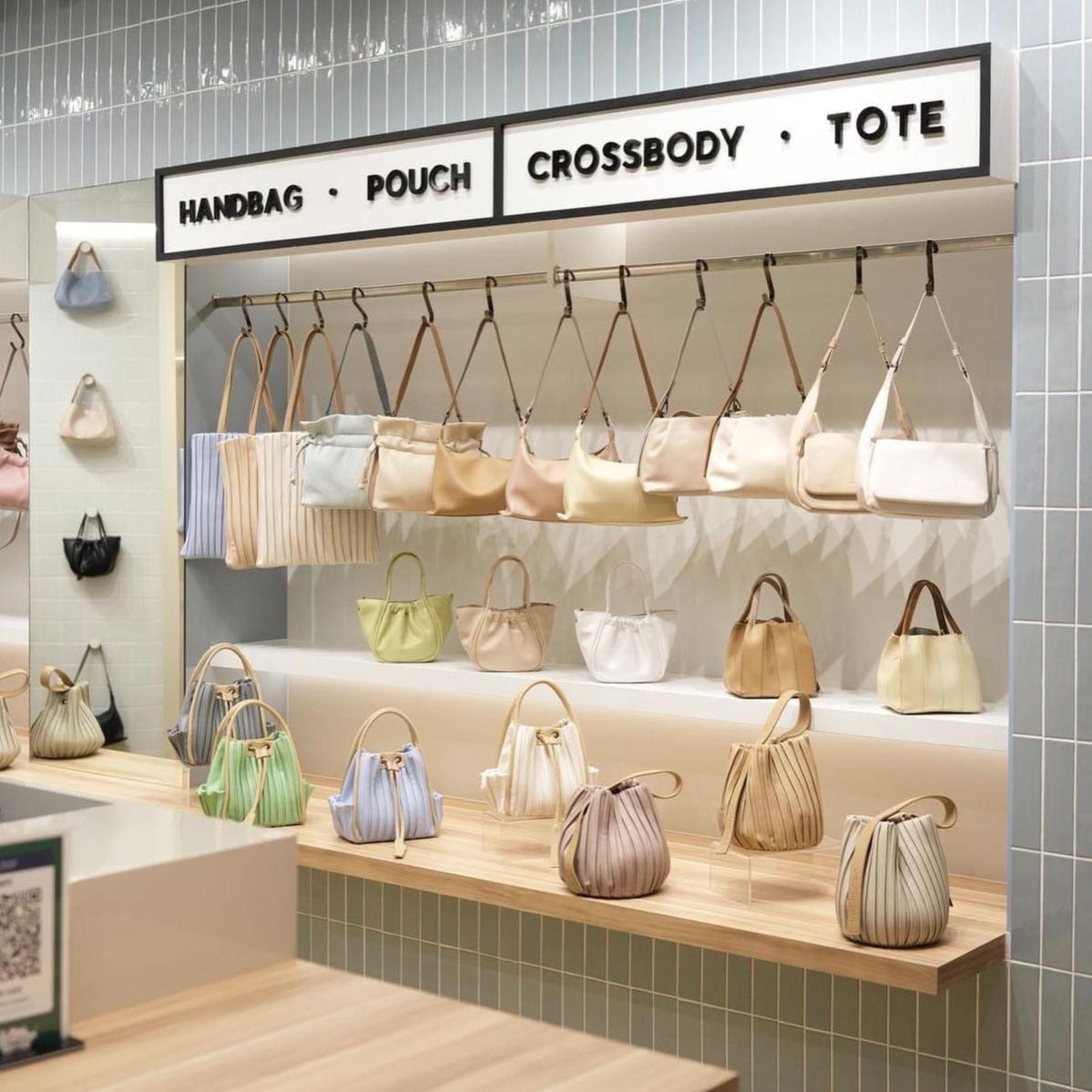 JUST IN CASE OFFICIAL STORE, ร้านค้าออนไลน์ Shopee Thailand