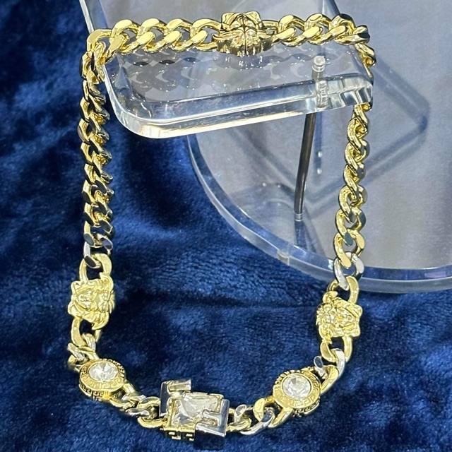 HiEnd Accessories, ร้านค้าออนไลน์ Shopee Thailand